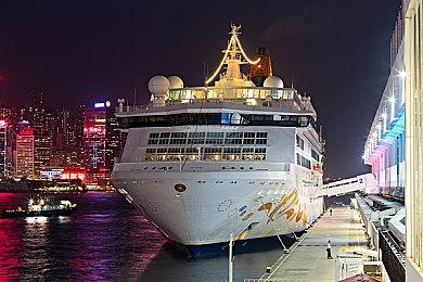 《原子之心》3周内玩家数破500万 多亏骚冰箱和姐妹花